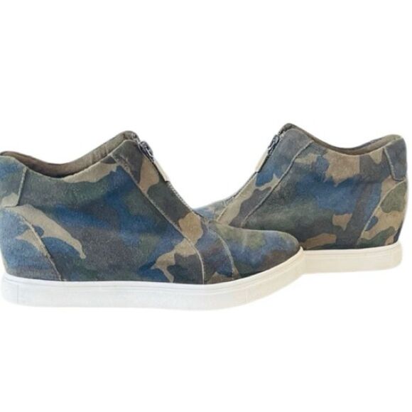 Blondo Glenda Waterproof Womens Wedge Zip front Bootie Camo Suede Size 8.5 M - Picture 4 of 6